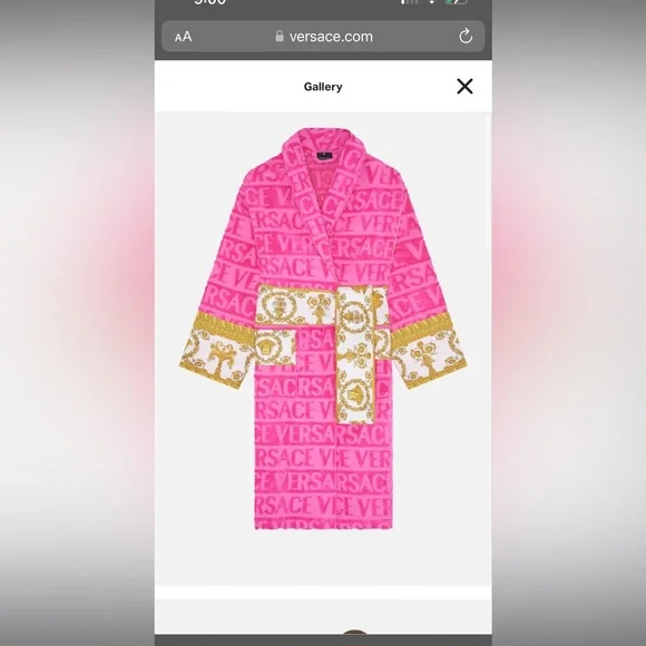 Authentic VERSACE BATHROBE ❤️❤️ - Picture 1 of 7